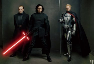 Star Wars: Gli ultimi Jedi - Gwendoline Christie, Adam Driver e Domhnaal Gleeson in una foto di Vanity Fair
