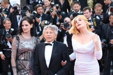 Cannes 2017: il cast del film posa sul red carpet di Based on a True Story