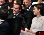Joaquin Phoenix e Rooney Mara: è amore tra le due star?