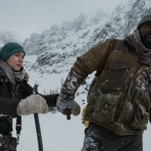 The Mountain Between Us: Kate Winslet e Idris Elba in una foto del film