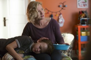 Quando un padre: Gretchen Mol e Max Jenkins in una scena del film