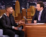 Jamie Foxx e Fallon criticati per aver ironizzato sul linguaggio dei segni