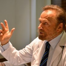 Il crimine non va in pensione: Franco Nero in una scena del film