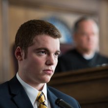 Una doppia verità: Gabriel Basso in una scena del film