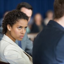 Una doppia verità: Gugu Mbatha-Raw in una scena del film