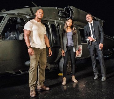 Rampage: Dwayne Johnson, Naomie Harris e Jeffrey Dean Morgan in una foto scattata sul set