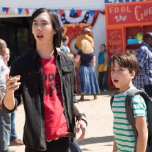 Diario di una schiappa - Portatemi a casa!: Jason Drucker e Charlie Wright in una scena del film