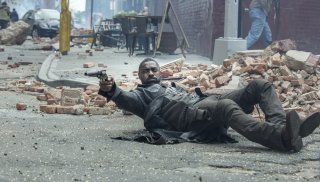 La Torre Nera: Idris Elba in un'immagine tratta dal film