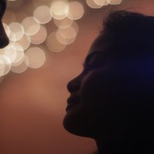 Metro Manila: Jake Macapagal e Althea Vega in una scena del film