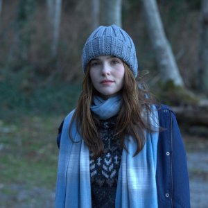 Prima di domani: Zoey Deutch in una scena del film