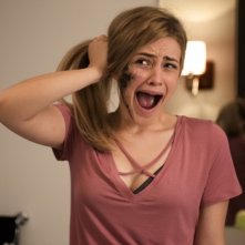 Wish Upon: Josephine Langford in una scena del film