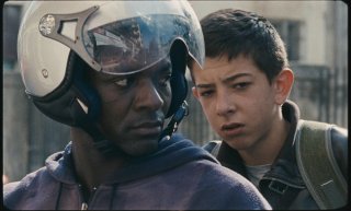 A Ciambra: Koudous Seihon e Pio Amato in una scena del film