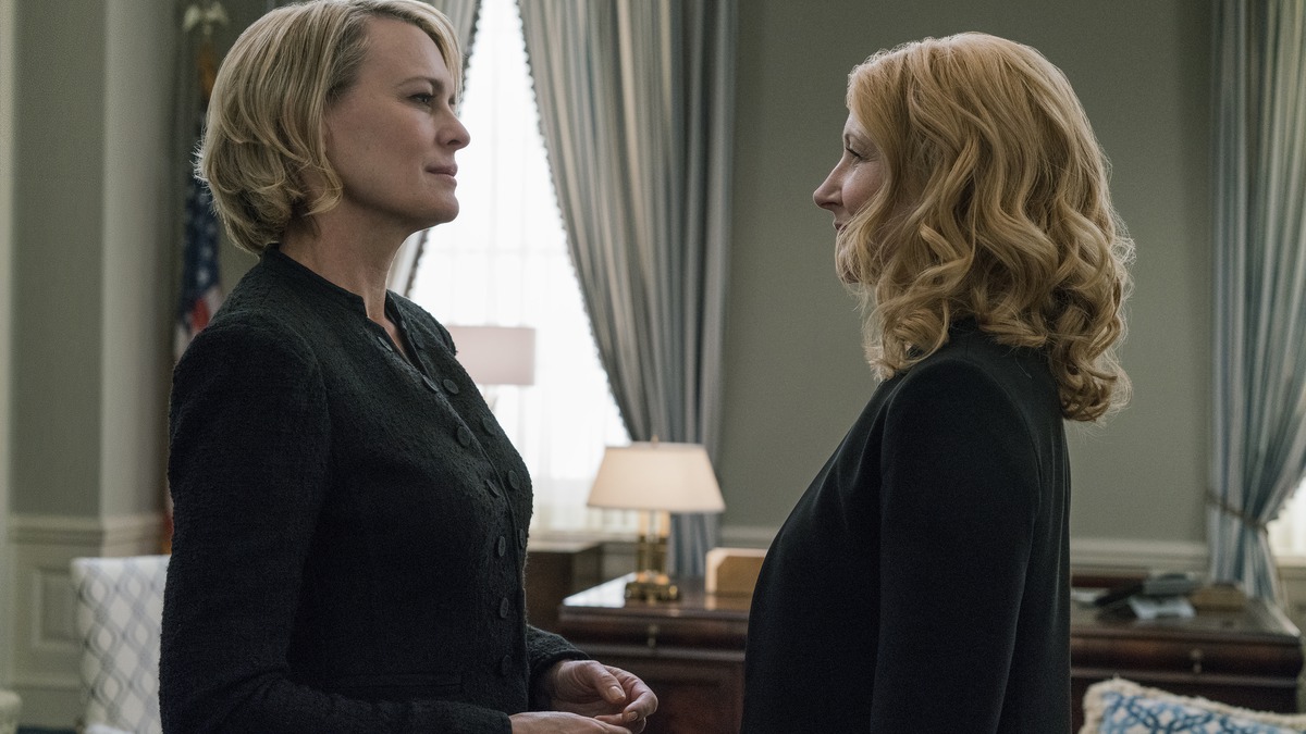 House of Cards 5 la recensione del finale di stagione Movieplayer.it House of Cards 5 la recensione del finale di stagione Movieplayer.it
