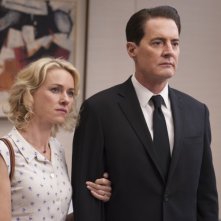 I segreti di Twin Peaks: Kyle Maclachlan e Naomi Watts in una scena