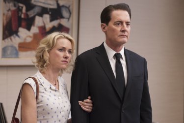 I segreti di Twin Peaks: Kyle Maclachlan e Naomi Watts in una scena