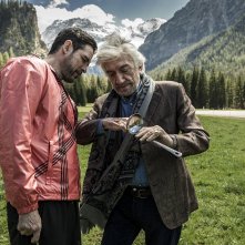 Il Premio: Alessandro Gassmann e Gigi Proietti insieme sul set