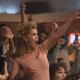 Betty Gilpin: Glow e il wrestling come lotta femminista