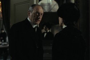 Clip 3 del film 'L'infanzia del capo'