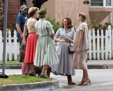 Suburbicon: Julianne Moore sul set del film di George Clooney