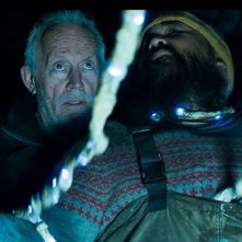 Lance Henriksen in una scena di Harbinger Down