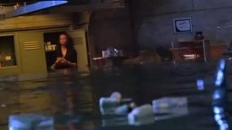 Deep Blue Sea - Trailer