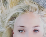 Il trono di spade 7: no, i capelli biondi di Sophie Turner non sono uno spoiler
