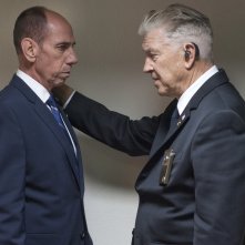 I segreti di Twin Peaks: David Lynch e Miguel Ferrer in una scena