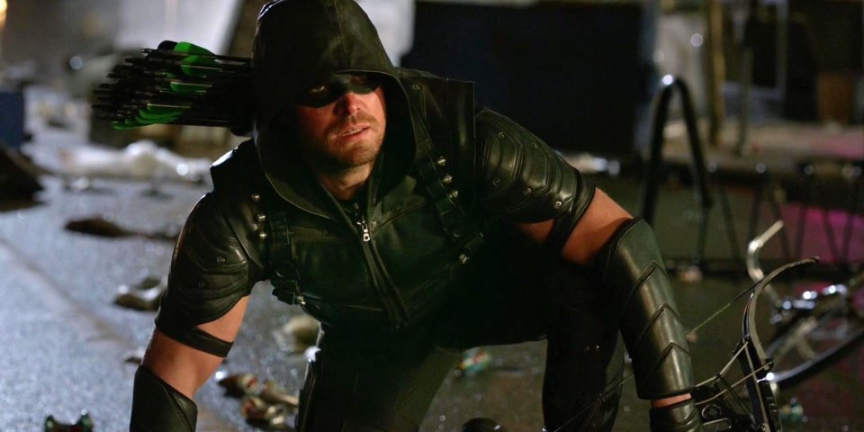 images/2017/07/12/stephen-amell-as-oliver-queen-in-arrow-season-5.jpg