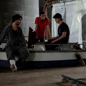 Gli asteroidi: Riccardo Frascari, Nicolas Balotti e Alessandro Tarabelloni in una scena