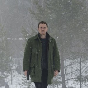 L'uomo di neve: Michael Fassbender in una scena del film