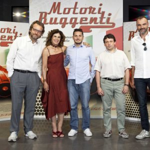 Motori ruggenti: il regista Marco Spagnoli e l'ex pilota Giancarlo Fisichella alla presentazione del documentario alla stampa