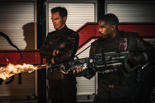 Fahrenheit 451: Michael Shannon e Michael B. Jordan in una foto del film
