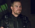 Arrow: Stephen Amell fa un regalo a una piccola fan che lotta contro il cancro!