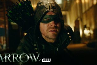 Arrow - Trailer Comic-Con