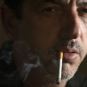 Il cratere: un primo piano di Rosario Caroccia