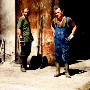 Veleno: Massimiliano Gallo e Gennaro di Colandrea in una scena del film