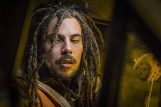 Brutti e cattivi: Marco D'Amore in una scena del film