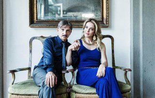 Ammore e Malavita: Claudia Gerini e Carlo Buccirosso