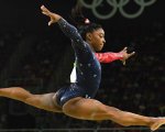 Simone Biles: la vita della campionessa olimpica diventa un film tv