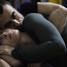 Amori che non sanno stare al mondo: Thomas Trabacchi e Lucia Mascino in una scena