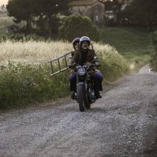 Amori che non sanno stare al mondo: Thomas Trabacchi e Lucia Mascino in una scena