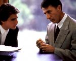Rain Man, Tom Cruise: 'Mia sorella mi ha costretto a propormi a Dustin Hoffman mentre era al ristorante'