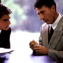 Rain Man - L'uomo della pioggia: Tom Cruise e Dustin Hoffman in una scena del film