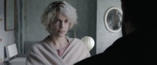 Una famiglia: Micaela Ramazzotti in un momento del film