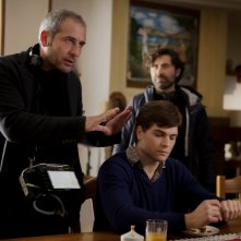 Nato a Casal di Principe: il regista Bruno Oliviero e Alessio Lapice sul set