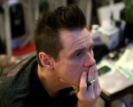 Jim Carrey presenta le sue opere d'arte con il breve documentario I Needed Color