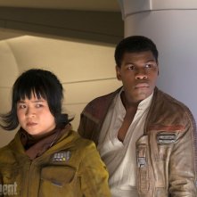 Star Wars: Gli ultimi Jedi, una foto di Rose e Finn