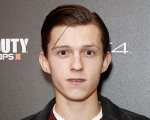 Tom Holland sarà un eroe italiano in Beneath A Scarlet Sky