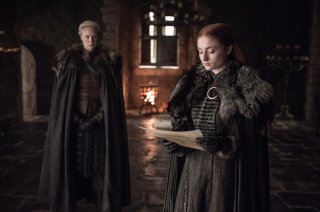 Il Trono di Spade: Gwendoline Christie e Sophie Turner in Death is the Enemy