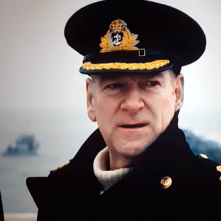 Dunkirk: una scena con Kenneth Branagh